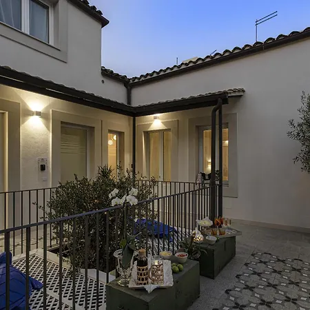 Holiday home Conmari *